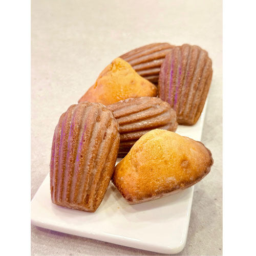 Aneka Snacks
