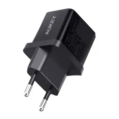 AUKEY ADAPTOR WALL CHARGER AK_PA-F5_BK