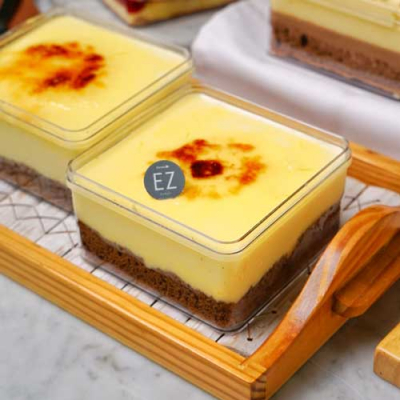 Cream Brulee Chocolate Dessert Box