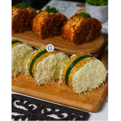 Chicken Pandan Roll Bread