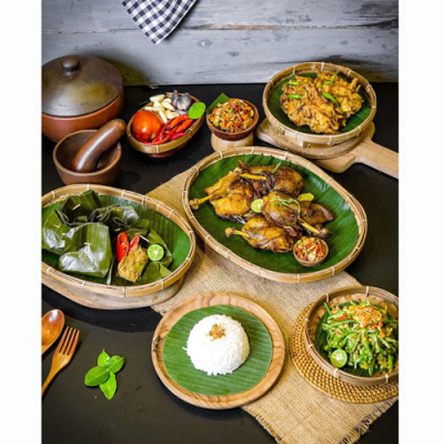 Set Bebek Goreng Garing ala Tepi Sawah