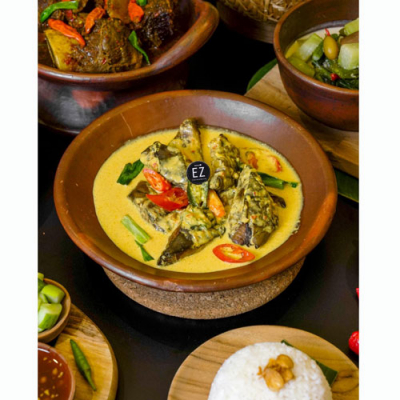 Mangut Ikan Pe/Pari Asap