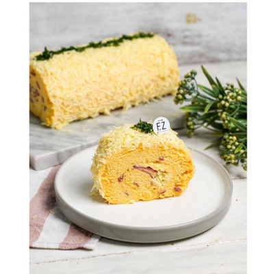 Smoked Beef & Cheese Roll Cake