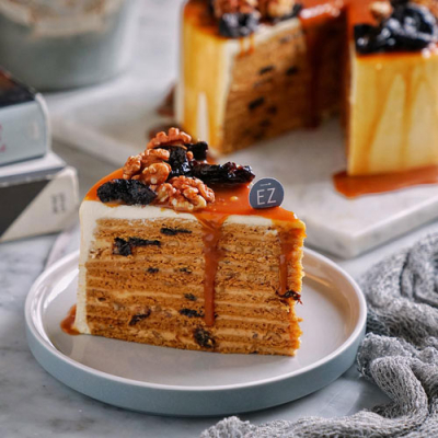 Caramel Honey Cake