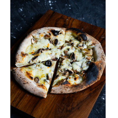 Funghie Tartufo Neapolitan Pizza