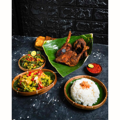 Bebek Goreng Krispi Ala Tepi Sawah