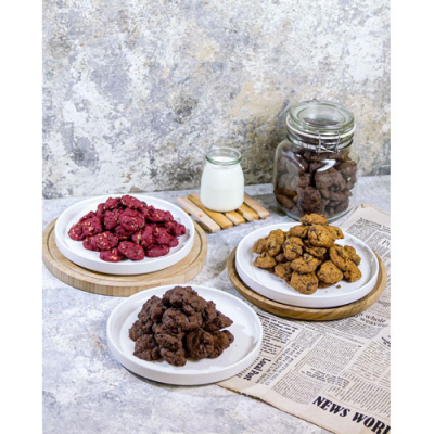 Red Velvet Choco Chips Pecan & Walnuts Cookies