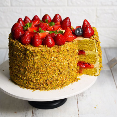 Strawberry Pistachio Cake