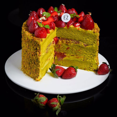 Strawberry Pistachio Cake
