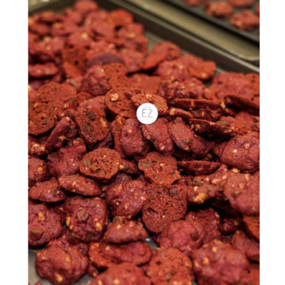 Red velvet chocochips pecan & walnuts cookies
